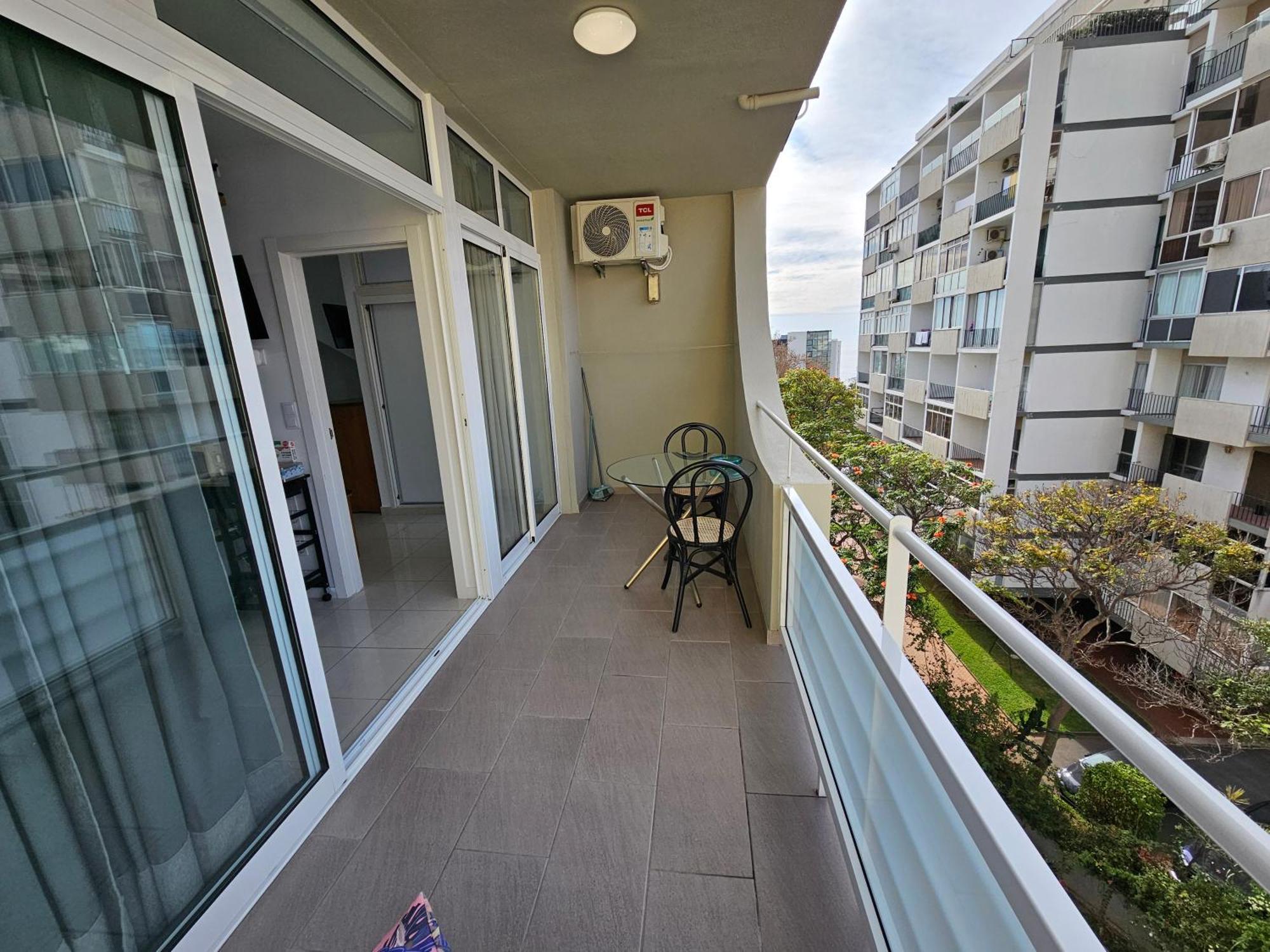 Apartamentos Navio Azul Funchal  Chambre photo