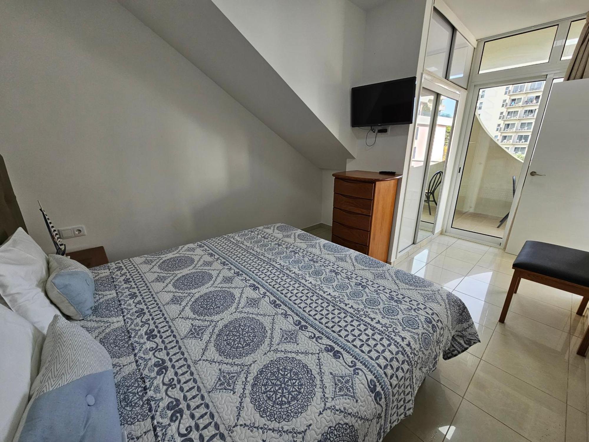 Apartamentos Navio Azul Funchal  Chambre photo