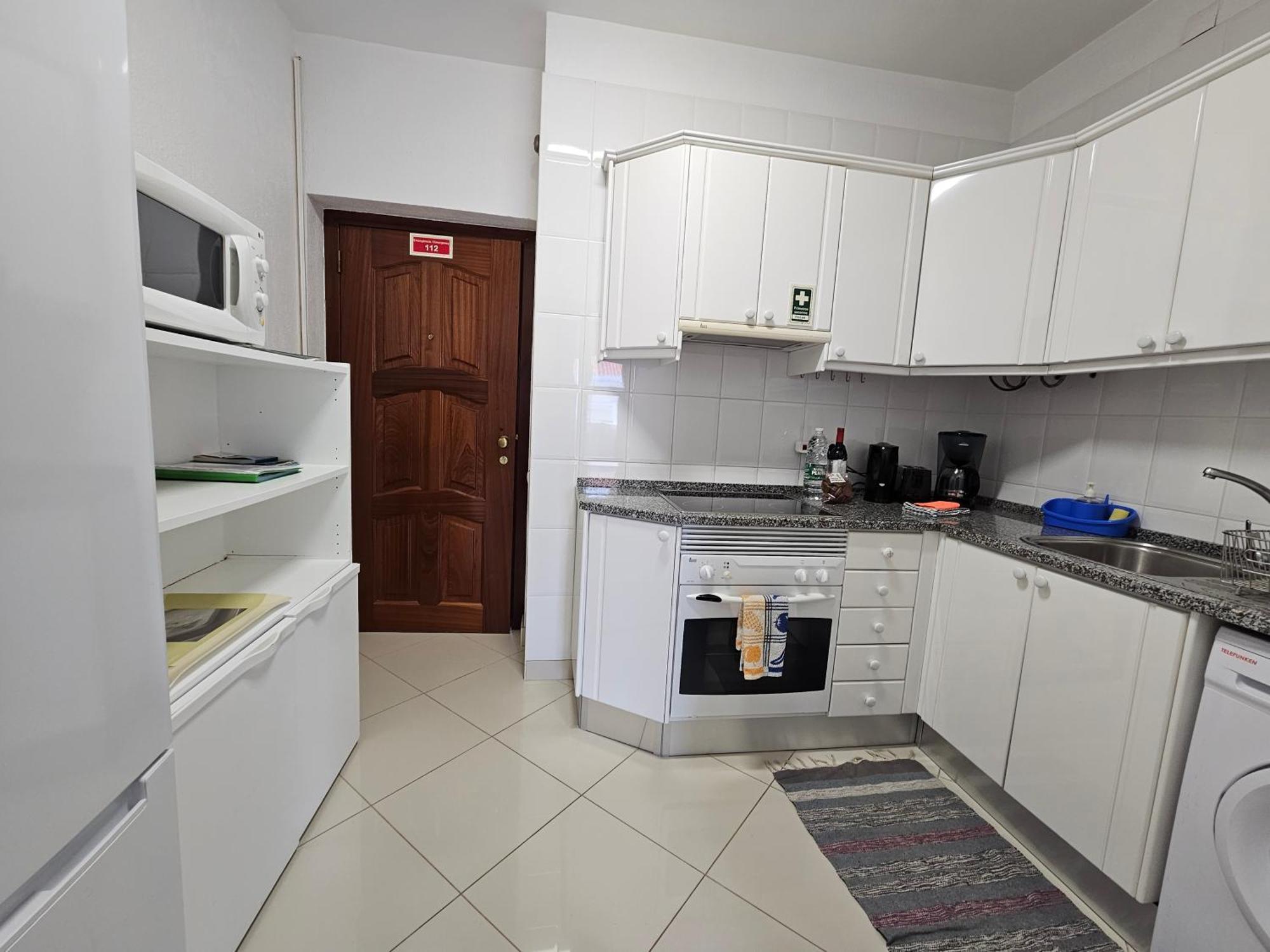 Apartamentos Navio Azul Funchal  Chambre photo